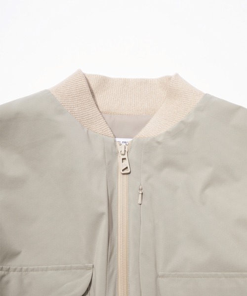 F/CE. (エフシーイー)の「F/CE. PERTEX PRIMALOFT INSULATED BOMBER JACKET / エフシーイー パーテックス プリマロフト インサレーテッド ボンバージャケット(ブルゾン・レディース・ブラック・SMALL)」の4枚目の写真