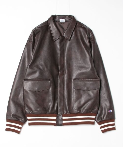 Champion(チャンピオン)の「【Champion/チャンピオン】メンズ 直営限定コレクション メンズ レザージャケット(その他アウター・メンズ・ダークブラウン/ブラック・SMALL/MEDIUM/LARGE/X-LARGE)」の2枚目の写真