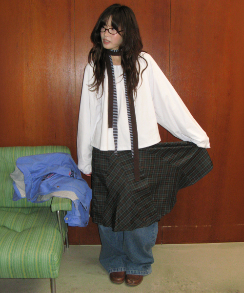 RONRON(ロンロン)の「CHECK FLARE BANDING MIDI SKIRT GREEN(スカート・レディース・その他・FREE)」の4枚目の写真