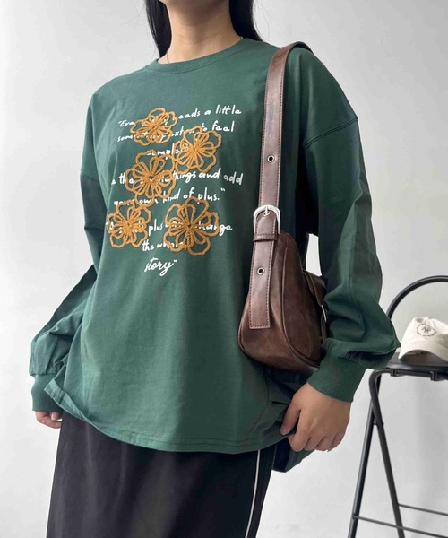 AS KNOW AS plus(アズノゥアズプラス)の「☆アソート刺繍デザイン サイドタックロンT(Tシャツ/カットソー・レディース・グレー系/グリーン系/アイボリー系/ベージュ系・FREE)」の20枚目の写真