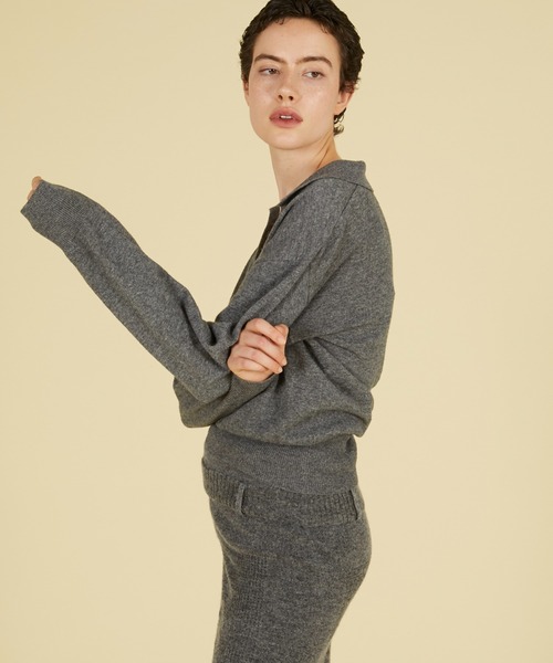 crinkle crinkle crinkle（クリンクルクリンクルクリンクル）の「スロウオフニットトップス / 【crinkle crinkle crinkle】 slow off knit top（ニット/セーター・レディース・グレー/レッド・FREE）」の8枚目の写真