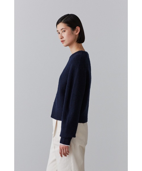 YLEVE(イレーヴ)の「YLEVE / ITALIAN BLUSHED WOOL KN P/O(ニット/セーター・レディース・ネイビー/グレー・1)」の8枚目の写真