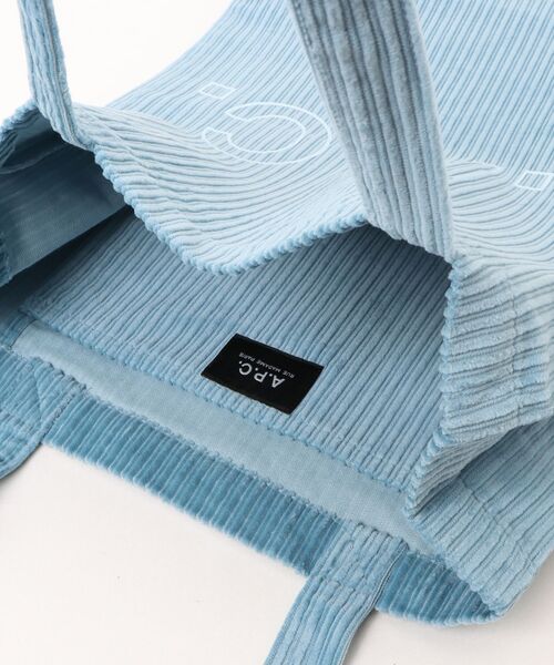 A.P.C.（アーペーセー）の「TOTE LOU/トートバッグ（トートバッグ・メンズ・ブルー・ONESIZE）」の4枚目の写真