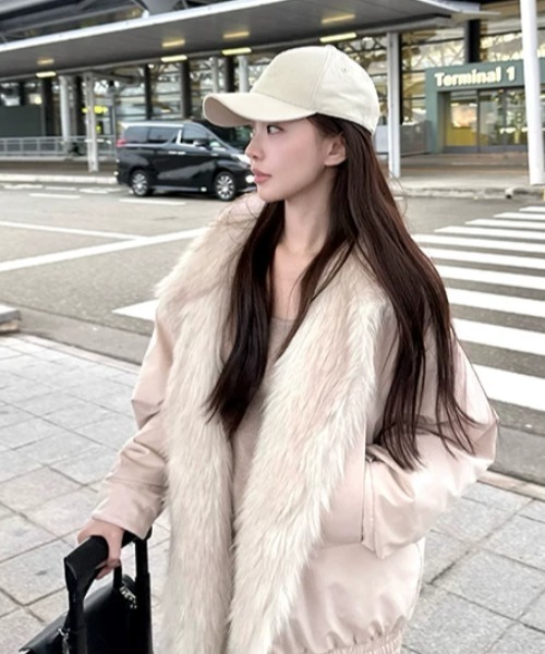 FLINEA(フリネア)の「フェイクファーポケット付きジャケット(その他アウター・レディース・ピンク/アイボリー・M/L/S)」の7枚目の写真