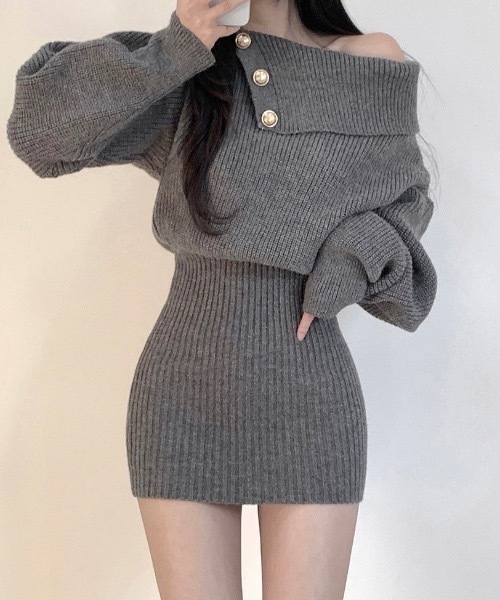 Alvia(アルビア)の「オフショルニットワンピース(ワンピース・レディース・グレー/ホワイト・M)」の11枚目の写真