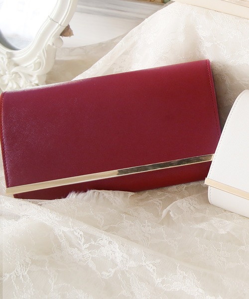 PourVous(プールヴー)の「2WAYボックスクラッチバッグ 同窓会 結婚式 オケージョン 二次会(クラッチバッグ・レディース・ブラック/ライトベージュ/ホワイト/バーガンディー/グレイッシュベージュ・FREE)」の5枚目の写真