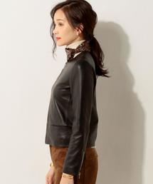 美品 ユナイテッドアローズ ノーカラーレザージャケット 羊革 ベージュ38 UNITED ARROWS（ユナイテッドアローズ）の「UBCE SHEEP レザー