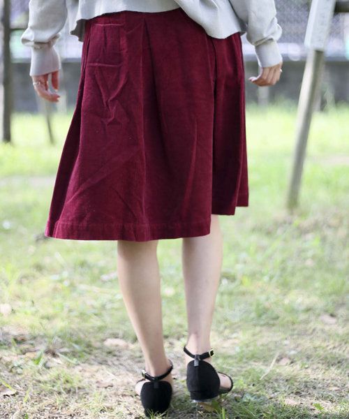 Denime（ドゥニーム）の「コーデュロイフレアスカート（スカート・レディース・ネイビー/ベージュ/ワイン・FREE）」の12枚目の写真
