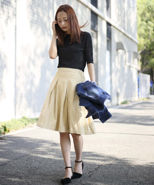 Denime（ドゥニーム）の「コーデュロイフレアスカート（スカート・レディース・ネイビー/ベージュ/ワイン・FREE）」の15枚目の写真