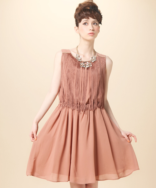 CORTES WORKS（コルテスワークス）の「フリンジワンピース（ワンピース・レディース・ブラック/ベージュ・38）」の3枚目の写真