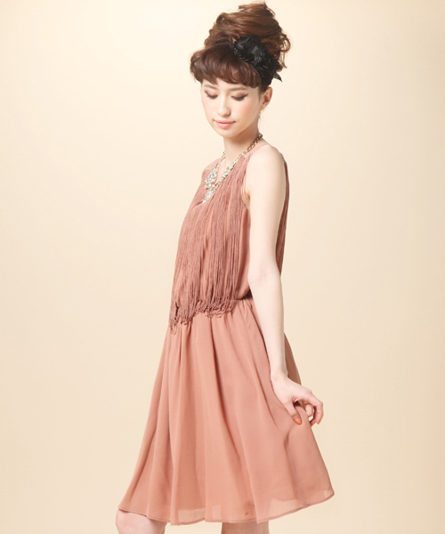 CORTES WORKS（コルテスワークス）の「フリンジワンピース（ワンピース・レディース・ブラック/ベージュ・38）」の4枚目の写真