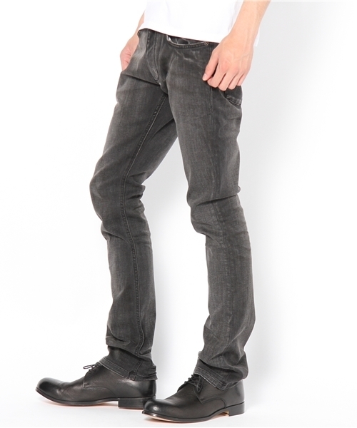 NANO universe（ナノユニバース）の「SUPER FINE(スーパーファイン)/SLY スキニーデニム（デニムパンツ・メンズ・ブラック・28/29/30/31）」の2枚目の写真