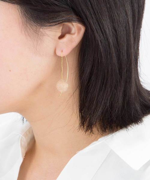 Lanterna(ランテルナ)の「【Lanterna/ランテルナ】Felt Ball Threader(ピアス(両耳用)・レディース・ブラウン系その他/ネイビー/グレー・FREE)」の6枚目の写真