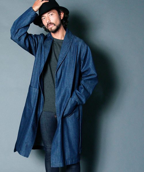 Magine(マージン)の「DENIM SHAWL COLLAR GOWN:デニムショールカラー ガウン(デニムジャケット・メンズ・ライトブルー/インディゴブルー・44/46/48)」の2枚目の写真