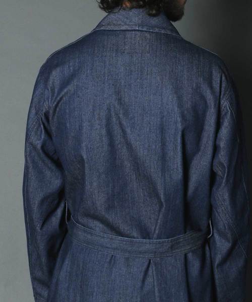 Magine(マージン)の「DENIM SHAWL COLLAR GOWN:デニムショールカラー ガウン(デニムジャケット・メンズ・ライトブルー/インディゴブルー・44/46/48)」の17枚目の写真