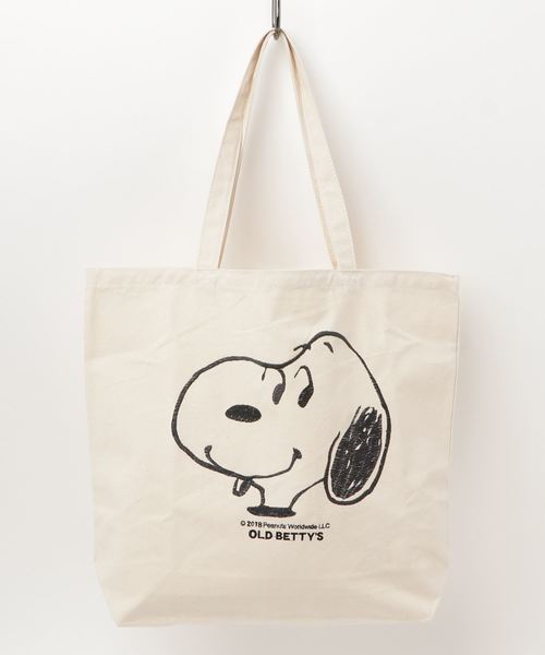 SNOOPY×OLD BETTY'S(スヌーピーカケルオールドベティーズ)の「SNOOPY Tote Bag/スヌーピー 刺繍 トート バッグ(トートバッグ・レディース・ブラック/ネイビー/チャコールグレー/キナリ/ホワイト×ブラック・FREE)」の11枚目の写真