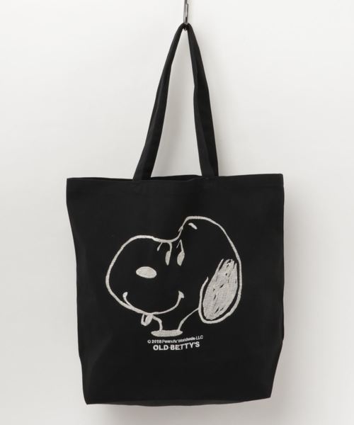 SNOOPY×OLD BETTY'S(スヌーピーカケルオールドベティーズ)の「SNOOPY Tote Bag/スヌーピー 刺繍 トート バッグ(トートバッグ・レディース・ブラック/ネイビー/チャコールグレー/キナリ/ホワイト×ブラック・FREE)」の9枚目の写真