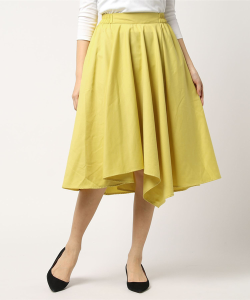 AMERICAN HOLIC（アメリカンホリック）の「アシンメトリーフレアスカート（スカート・レディース・イエロー/ネイビー/レッド/ベージュ/カーキ・FREE）」の4枚目の写真