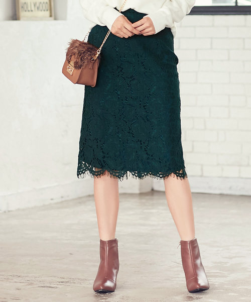 KOBE LETTUCE（コウベレタス）の「総レースデザインミディ丈タイトスカート【セットアップOK】（スカート・レディース・キャメル/ワイン/ダークグリーン/ブラック/コーラル/ネイビー/グレイッシュベージュ/ライトパープル/グリーン・FREE）」の4枚目の写真