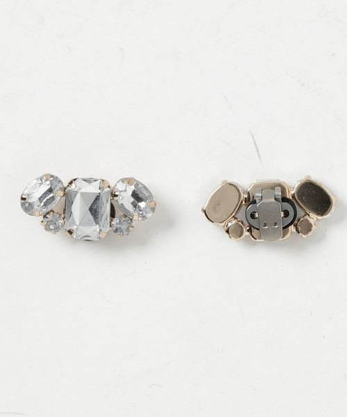 TRUDEA（トルディア）の「ビジューチャーム ストラップパンプス（パンプス・レディース・ライトグレー/ブラック/ベージュ・SMALL/MEDIUM/LARGE/X-LARGE）」の4枚目の写真