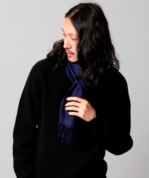 BEAUTY&YOUTH UNITED ARROWS(ビューティーアンドユースユナイテッドアローズ)の「BY ソリッド カシミヤ マフラー◆§(マフラー・メンズ・オフホワイト/ブラック/グレー/ベージュ/ワインレッド/オレンジ/イエロー/コバルトブルー/ネイビー・フリー)」の6枚目の写真