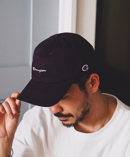 Champion（チャンピオン）の「【CHAMPION/チャンピオン】スクリプトローキャップ/ロゴ刺繍（キャップ・メンズ・ホワイト/ブラック/エンジ/ベージュ/ネイビー/レッド/ピンク/ブルー/グリーン/ライトパープル/ワンウォッシュ/ケミカルウォッシュ/ブラウン/マスタード/ワイン/パープル/ライトグリーン/イエロー/ミント・FREE）」の12枚目の写真