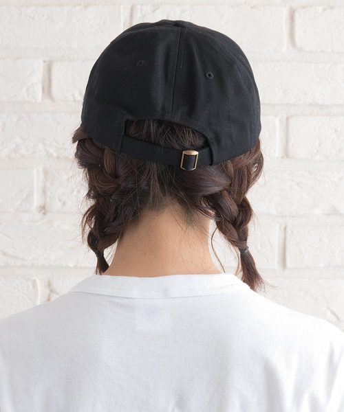 Champion（チャンピオン）の「【CHAMPION/チャンピオン】スクリプトローキャップ/ロゴ刺繍（キャップ・メンズ・ホワイト/ブラック/エンジ/ベージュ/ネイビー/レッド/ピンク/ブルー/グリーン/ライトパープル/ワンウォッシュ/ケミカルウォッシュ/ブラウン/マスタード/ワイン/パープル/ライトグリーン/イエロー/ミント・FREE）」の22枚目の写真