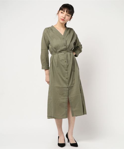 AMERICAN HOLIC（アメリカンホリック）の「リボン付ガウンワンピース（ワンピース・レディース・チャコールグレー/カーキ/イエロー/ブラック系その他/ストライプ/ドット・FREE）」の4枚目の写真