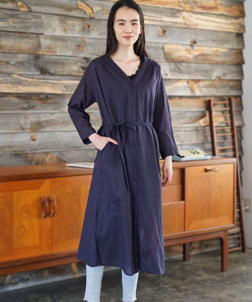 AMERICAN HOLIC（アメリカンホリック）の「リボン付ガウンワンピース（ワンピース・レディース・チャコールグレー/カーキ/イエロー/ブラック系その他/ストライプ/ドット・FREE）」の3枚目の写真