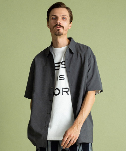 UNITED TOKYO（ユナイテッドトウキョウ）の「ドライボイルショートスリーブシャツ（シャツ/ブラウス・メンズ・ブラック/ベージュ/ブルー/グレー/アイボリー/ライトブルー・1/2/3）」の3枚目の写真