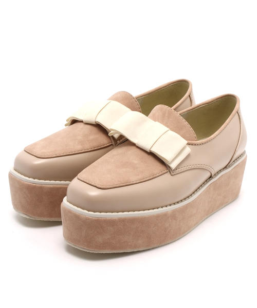 one after another NICE CLAUP(ワンアフターアナザーナイスクラップ)の「【ナイスクラップ】リボンパンプス(その他シューズ・レディース・アイボリー/キャメル/ブラック・SMALL/MEDIUM/LARGE)」の1枚目の写真