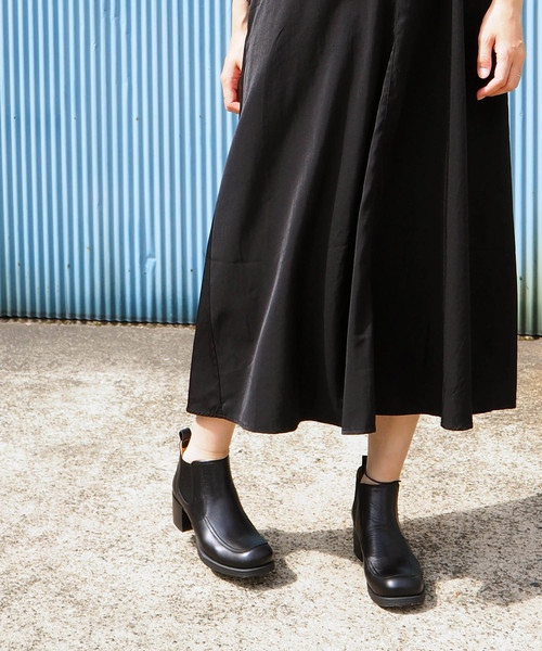 あしながおじさん（アシナガオジサン）の「〈あしながおじさん〉サイドゴアブーツ（ブーツ・レディース・ブラック/ダークブラウン/ライトブラウン・23.5cm/24.0cm/24.5cm/22.5cm/23.0cm）」の13枚目の写真