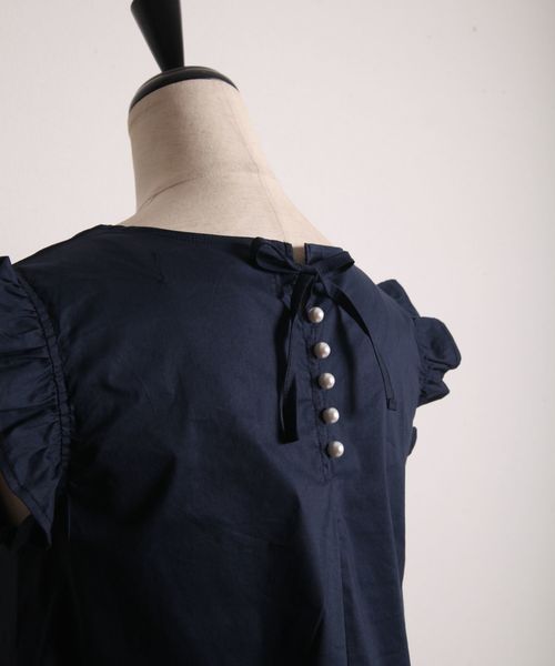 tocco closet（トッコ　クローゼット）の「後ろりぼん＆パール付き肩フリルブラウス（シャツ/ブラウス・レディース・ブラック/ネイビー・M）」の19枚目の写真