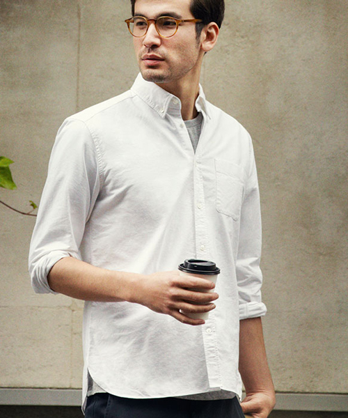 B印 YOSHIDA(BEAMS×PORTER)（ビージルシヨシダ）の「MONOCLE VOYAGE OXFORD SHIRT（シャツ/ブラウス・メンズ・ホワイト/サックスブルー・MEDIUM/SMALL）」の3枚目の写真