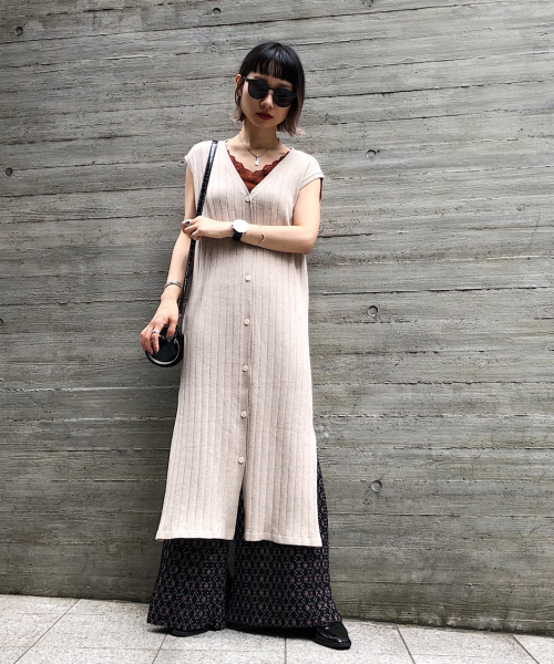 PAGEBOY（ページボーイ）の「リブニットマエボタンワンピースノースリ（ワンピース・レディース・ブラック/ダークブラウン/ベージュ・FREE）」の12枚目の写真