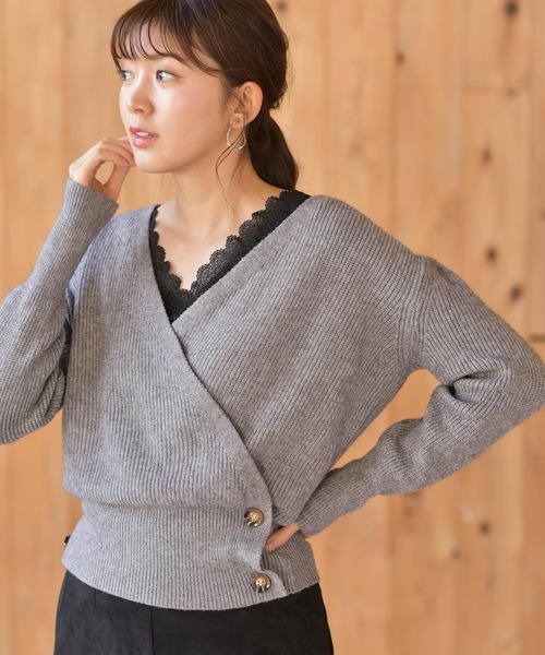 rps(アールピーエス)の「カシュクールニットプルオーバー(ニット/セーター・レディース・ブラック/ベージュ/グレー/モカ/アイボリー/チャコールグレー・M)」の4枚目の写真