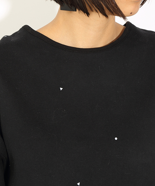 i（アイ）の「プチ○△□プリントショートプルオーバー（ニット/セーター・レディース・ホワイト/ブラック・FREE）」の5枚目の写真