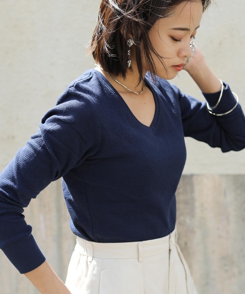 Fashion Letter（ファッションレター）の「ワッフルサーマルVネックコットンTシャツ（Tシャツ/カットソー・レディース・ホワイト/ブラック/ネイビー/カーキ/杢グレー・M/L/4L/LL/3L）」の5枚目の写真