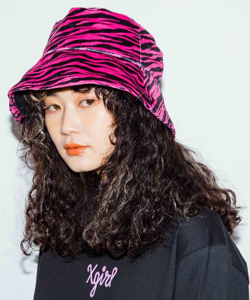 X-girl（エックスガール）の「REVERSIBLE ZEBRA HAT（ハット
