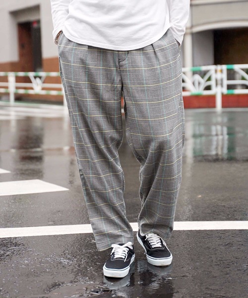 Blue Standard (ブルースタンダード)の「【BLUE STANDARD】チェックイージーパンツ ワイドパンツ チェック柄(その他パンツ・メンズ・ベージュ/ネイビー/グレー・MEDIUM/LARGE/X-LARGE)」の2枚目の写真