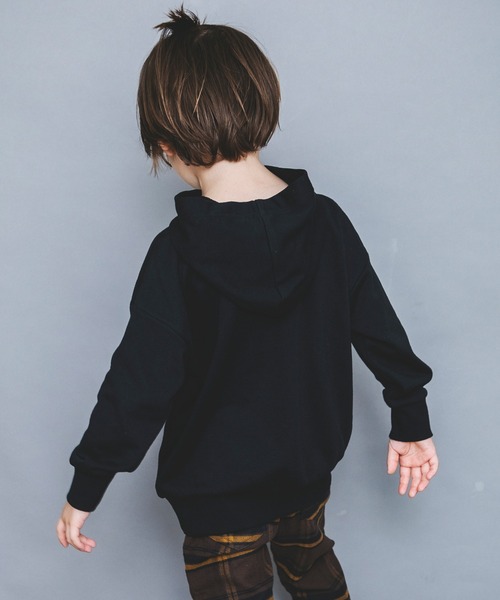 BRANSHES（ブランシェス）の「【WEB限定】シンプルパーカー（パーカー・キッズ・ブラック/エンジ/ブラウン/オリーブ/ブルー/アイボリー・110cm/100cm/120cm/130cm/140cm/150cm）」の10枚目の写真
