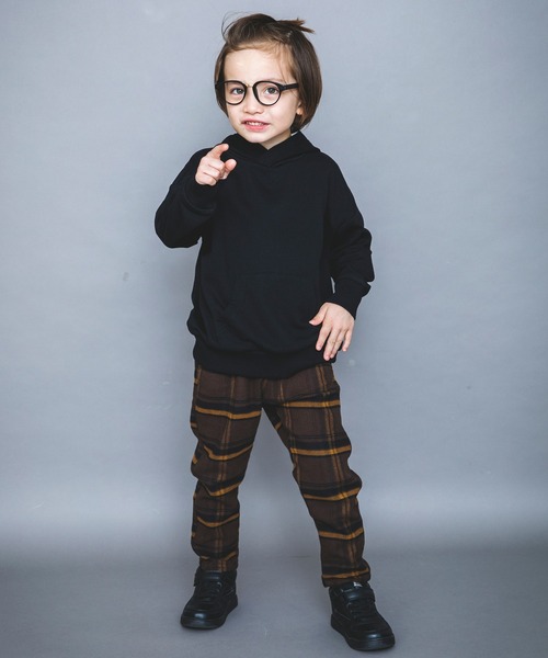BRANSHES（ブランシェス）の「【WEB限定】シンプルパーカー（パーカー・キッズ・ブラック/エンジ/ブラウン/オリーブ/ブルー/アイボリー・110cm/100cm/120cm/130cm/140cm/150cm）」の12枚目の写真