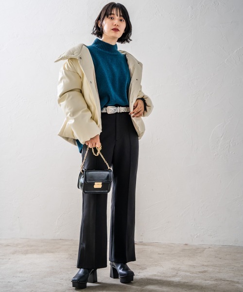 PAGEBOY(ページボーイ)の「【セットアップ対応】Wクロスセットアップフレアパンツ(タックパンツ)(スラックス・レディース・ブラック/ブラウン/グレイッシュベージュ・FREE)」の4枚目の写真