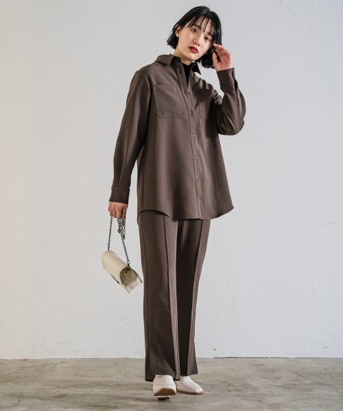 PAGEBOY(ページボーイ)の「【セットアップ対応】Wクロスセットアップフレアパンツ(タックパンツ)(スラックス・レディース・ブラック/ブラウン/グレイッシュベージュ・FREE)」の7枚目の写真