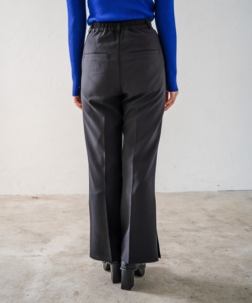 PAGEBOY(ページボーイ)の「【セットアップ対応】Wクロスセットアップフレアパンツ(タックパンツ)(スラックス・レディース・ブラック/ブラウン/グレイッシュベージュ・FREE)」の13枚目の写真