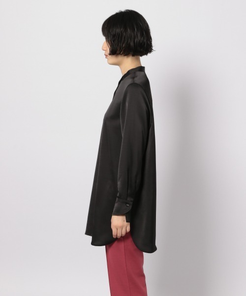PAGEBOY（ページボーイ）の「サテンバンドカラーシャツ（シャツ/ブラウス・レディース・ブラック/オフホワイト/グレイッシュベージュ・FREE）」の6枚目の写真