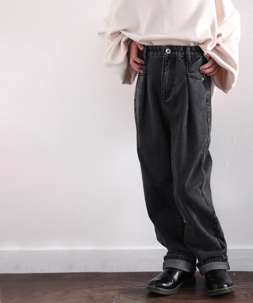 classicalelf（クラシカルエルフ）の「キッズ 深めのタックが印象的なウエストタックハイウエストデニム（デニムパンツ・キッズ・ナチュラル/グレー/ブルー・120/140/130/150/110）」の16枚目の写真