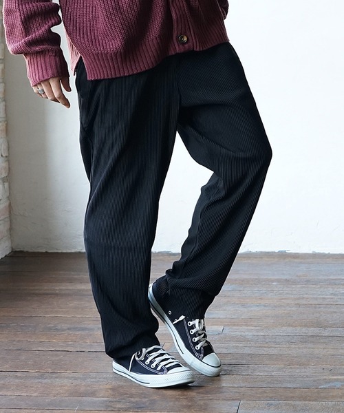 MinoriTY(マイノリティ)の「イージーパンツ スウェードプリーツ テーパードパンツ(その他パンツ・メンズ・ブラック/ブラウン/グレー/アイボリー・L/M)」の7枚目の写真