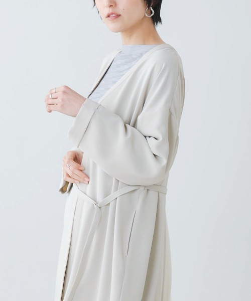 Bou Jeloud（ブージュルード）の「バックプリーツカーディガン【セレモニーにもおすすめ】（カーディガン/ボレロ・レディース・ブラック/ベージュ/カーキ・38）」の12枚目の写真