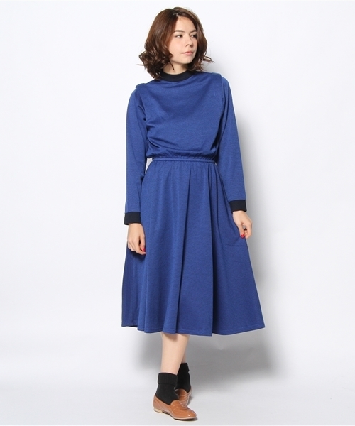 Kastane（カスタネ）の「【Kastane】スタンドカラーワンピース（ワンピース・レディース・ブルー/ベージュ・FREE）」の4枚目の写真